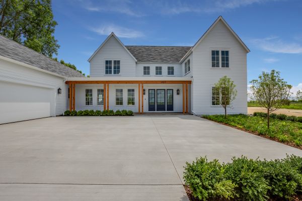 Cost of Concrete Driveway Service in Cabot