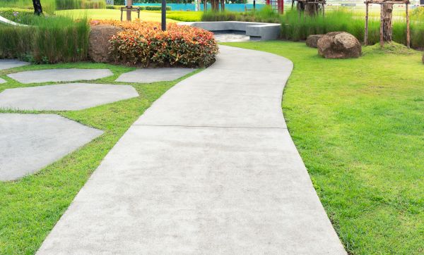 Cost of Path Installation in Cabot